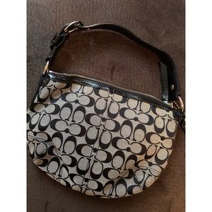 Coach Bags - Coach Signature Hobo Coach Bags - Coach Signature Hobo